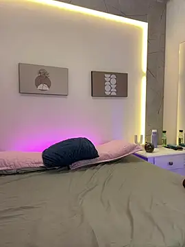 Esmeralda Duarte online show from 2, 4, 2026