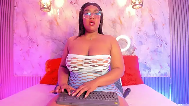 Esmeralda Duarte online show from 12, 2, 2025