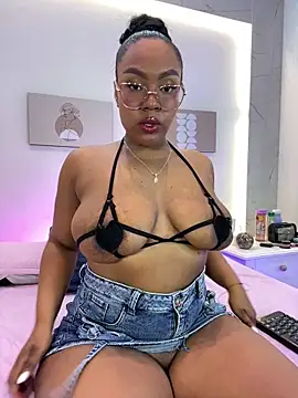 Esmeralda Duarte online show from 23, 3, 2026