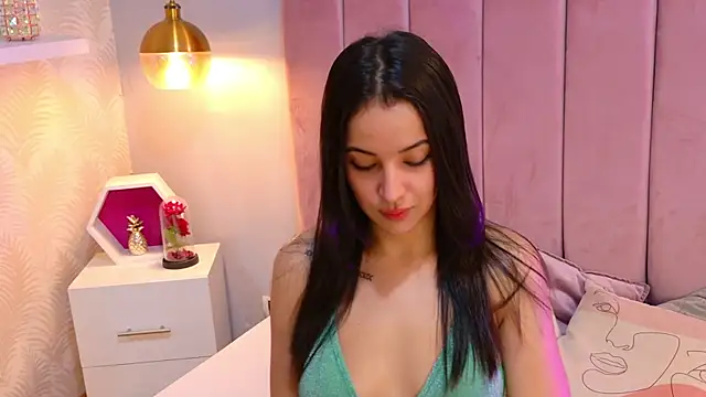 LeenaBrown online show from 30, 6, 2026