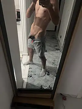 Kurtsikicixh online show from 18, 3, 2026