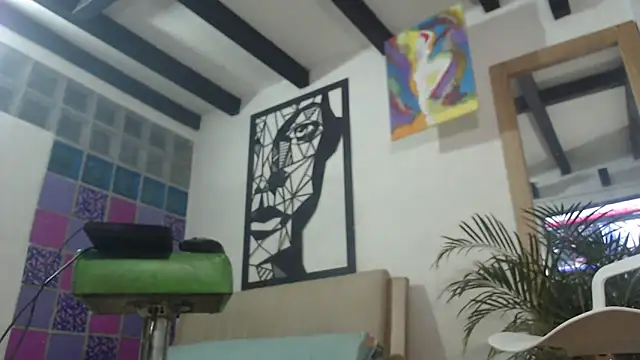 thirstymoonxx online show from 16, 5, 2026