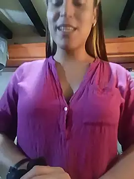 thirstymoonxx online show from 12, 7, 2026