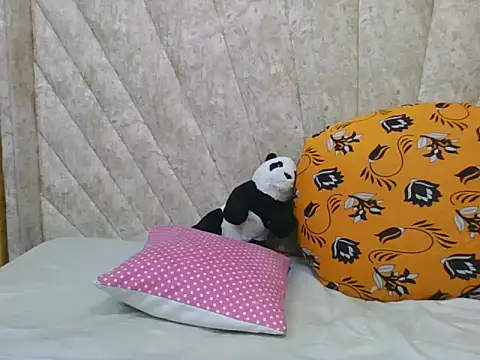 Sexy Villagegal online show from 1, 12, 2025