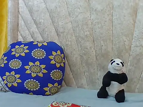 Sexy Villagegal online show from 26, 10, 2025