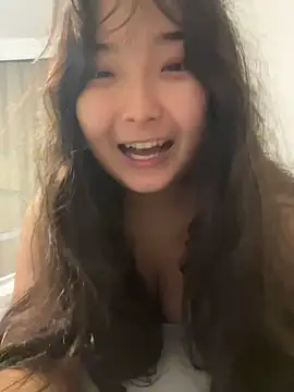 cutie mio online show from 16, 12, 2024