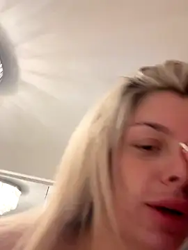 IrishTeenBarbie69 online show from 15, 9, 2025