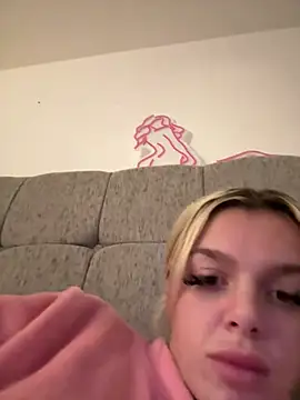 IrishTeenBarbie69 online show from 2, 2, 2025
