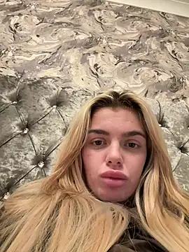 IrishTeenBarbie69 online show from 8, 2, 2025