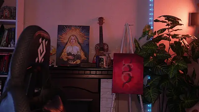 Chriss Fox online show from 23, 6, 2026
