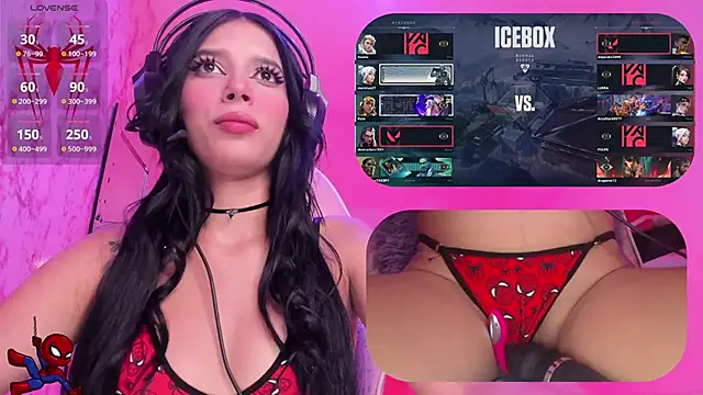 SweetieCloe  online show from 9, 11, 2025