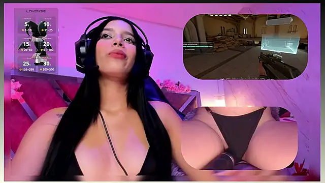 SweetieCloe  online show from 19, 12, 2025