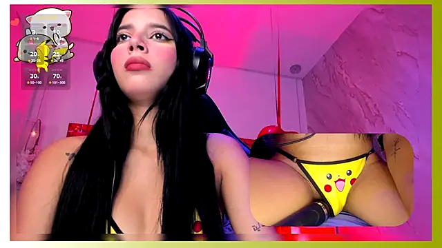 SweetieCloe  online show from 11, 2, 2026