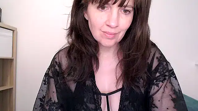 Ella Next Door online show from 9, 1, 2026