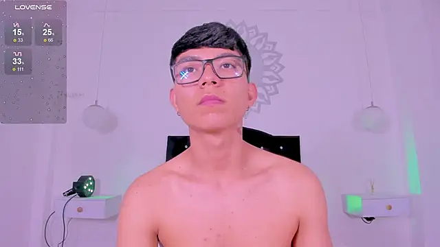 CodyTwink online show from 9, 11, 2025