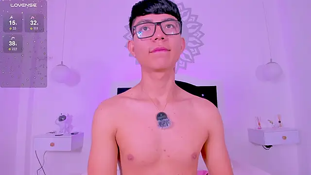 CodyTwink online show from 7, 2, 2026