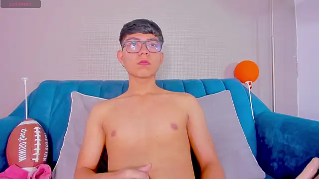 CodyTwink online show from 6, 3, 2025