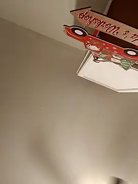 AllLeggs online show from 28, 12, 2024