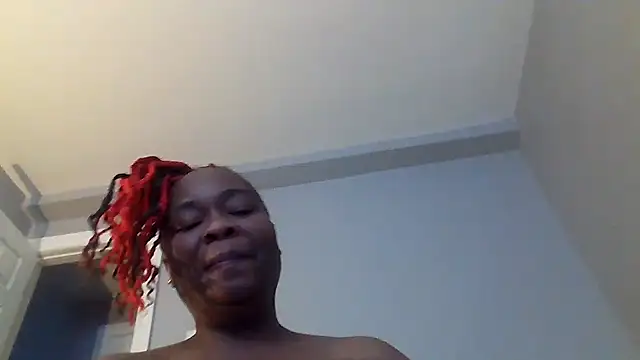 AllLeggs online show from 18, 3, 2025