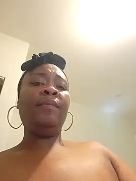 Snapshot of AllLeggs chatting on 18, 4, 2026 AllLeggs online show from 18, 4, 2026