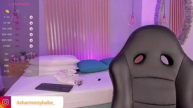 Harmonybabe  online show from 23, 3, 2025