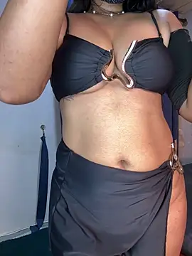 Cinderella-98 online show from 3, 11, 2025