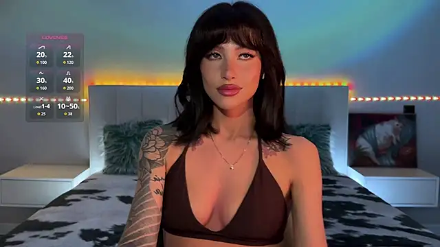 ellie miu online show from 22, 4, 2026