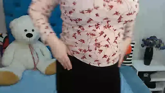 Sexy MALIKKA online show from 5, 2, 2025