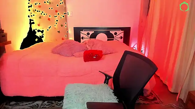 Snapshot of blackbarbietrans chatting on 16, 2, 2025 blackbarbietrans online show from 16, 2, 2025