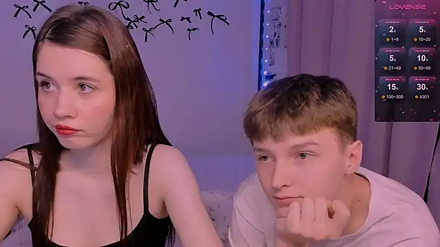 CoddleWeeper  online show from 18, 4, 2026