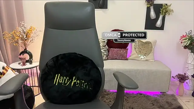 Unique-Beauty online show from 15, 4, 2026