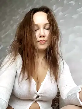  AnMiss  online show from 3, 2, 2025