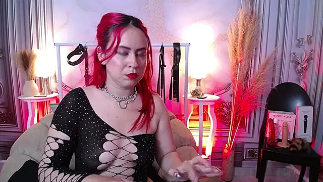 Snapshot of Naty_slavedoll chatting on 11, 10, 2025 Naty slavedoll online show from 11, 10, 2025