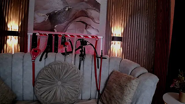 Naty slavedoll online show from 16, 5, 2026