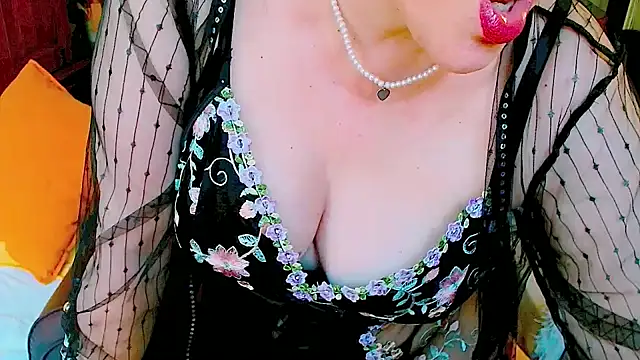 Snapshot of GattonaBiondona chatting on 28, 5, 2026 GattonaBiondona online show from 28, 5, 2026