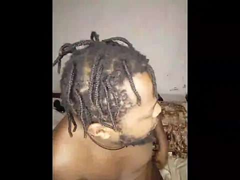 Snapshot of Freaky_Vannahs chatting on 2, 2, 2026 Freaky Vannahs online show from 2, 2, 2026