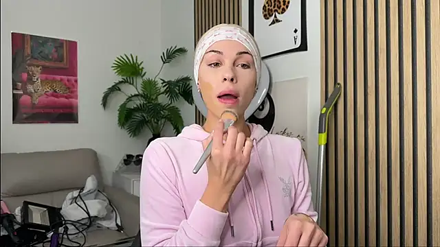 Snapshot of NattyFierros chatting on 26, 10, 2025 NattyFierros online show from 26, 10, 2025