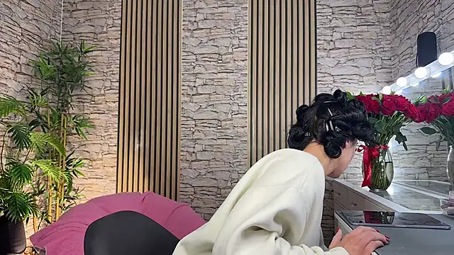 NattyFierros online show from 10, 2, 2026