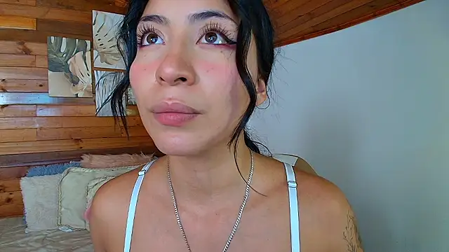 amber curly online show from 20, 2, 2026