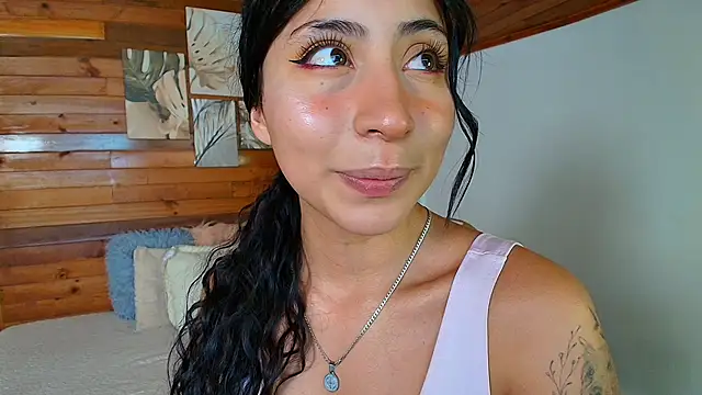 amber curly online show from 2, 3, 2026