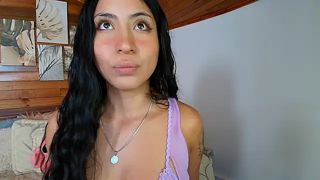 amber curly online show from 23, 2, 2026