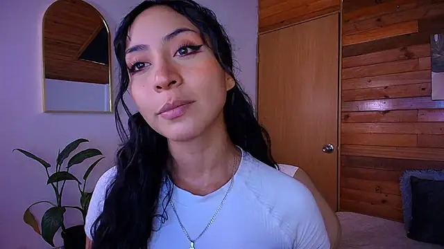 Snapshot of amber_curly chatting on 29, 5, 2026 amber curly online show from 29, 5, 2026