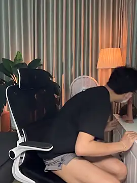 MinhTuanLive online show from 28, 3, 2026