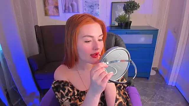 BellaTorne  online show from 26, 1, 2025