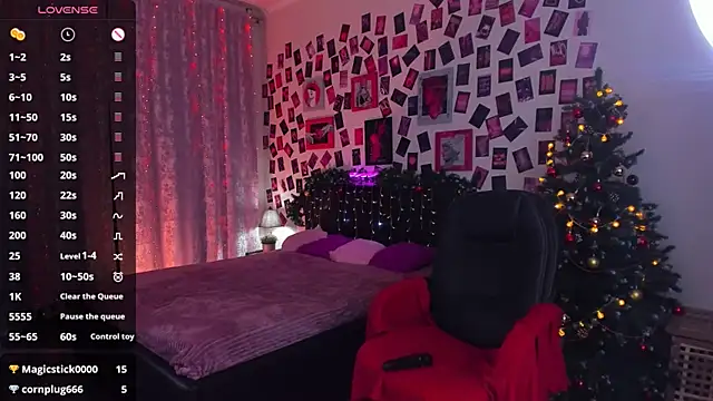 BellaTorne  online show from 7, 1, 2025