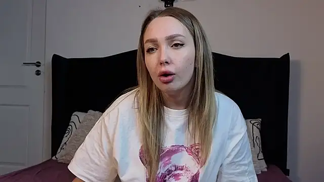 AnnaMaee online show from 24, 2, 2026