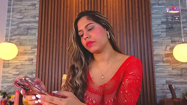 Snapshot of alannavidal chatting on 4, 6, 2026 alannavidal online show from 4, 6, 2026
