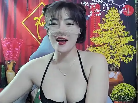 Sugar lipsz online show from 28, 2, 2026