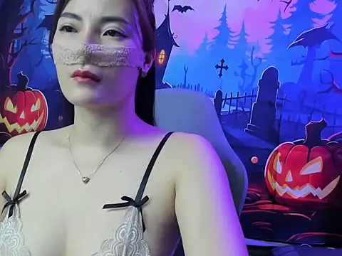 Sugar lipsz online show from 16, 10, 2025