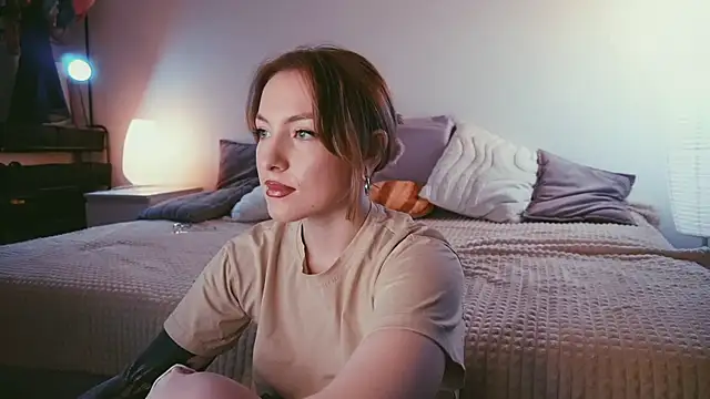 Snapshot of kris69kiss chatting on 28, 11, 2025 kris69kiss online show from 28, 11, 2025